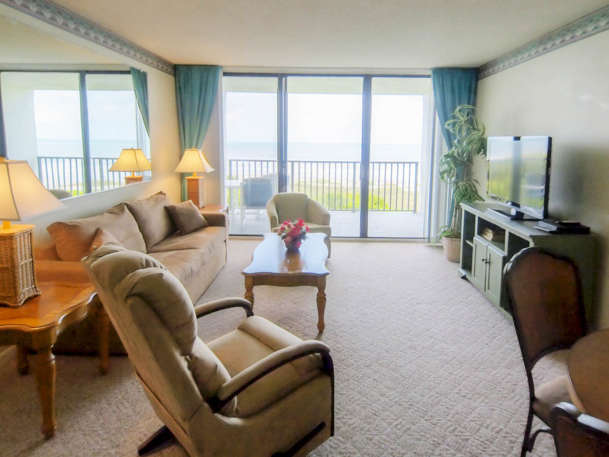 Cape Winds Resort Condo Rentals in Cape Canaveral FL